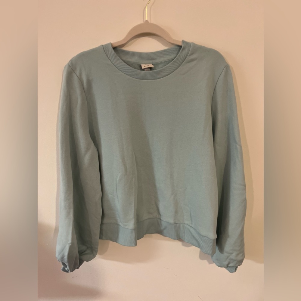 Plus| A Baby Blue Sweatshirt
